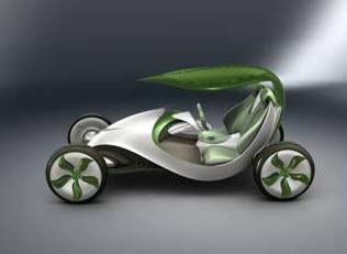 由上汽自主开发的“叶子”概念车是国家馆内唯一的新能源汽车展品。
