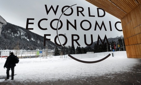 各国元首、政策制定者、经济学家、首席执行官和亿万富翁聚会在瑞士达沃斯阿尔卑斯山度假村，举行了第43次世界经济年度会议。 